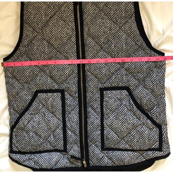 J.Crew Quilted Down Puffer Vest Herringbone Pattern Womens Size Medium Outerwear - Picture 8 of 9